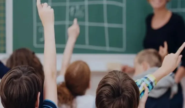 OECD Raporu'nda Türkiye eğitimiyle öne çıktı...