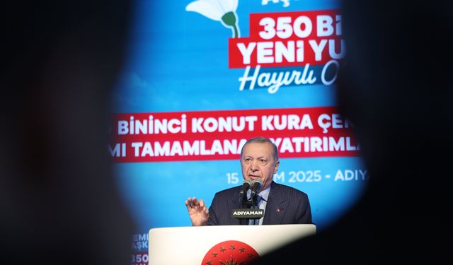 Erdoğan;  “350 bininci yuvamızın anahtarlarını teslim etmenin gururunu yaşıyoruz”
