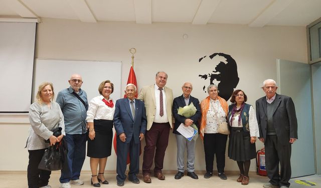 Atatürk, ‘Milletvekili maaşı bir öğretmenin maaşını geçmemelidir’