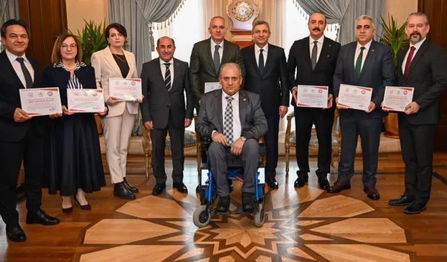 Antalya Büyükşehir'e uluslararası erişilebilirlik belgesi