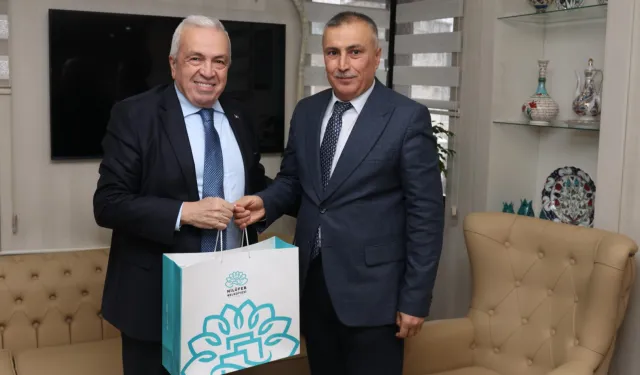 Bursa'da Başkan Özdemir'den İl Milli Eğitim'e nezaket