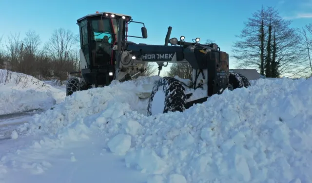 Ordu Büyükşehir kar esaretine izin vermiyor