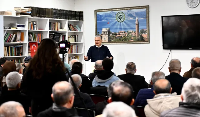 Türk Ocakları Antalya'da anayasa tartışmaları değerlendirildi