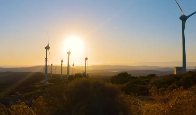 Türkiye'nin elektrik kurulu gücü 122 bin 519 MW'a ulaştı...