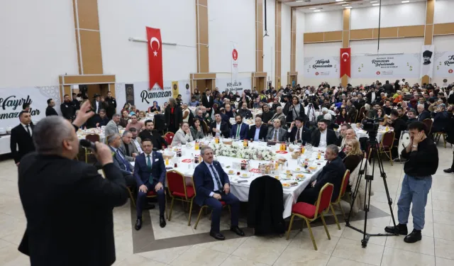 Başkan Özarslan Kırıkkalelilerle iftar sofrasında buluştu