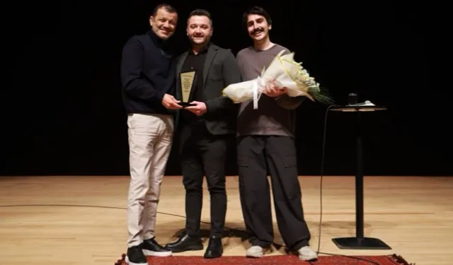 Denizli'de mizahın zirvesi 'Komedi Sahnesi'