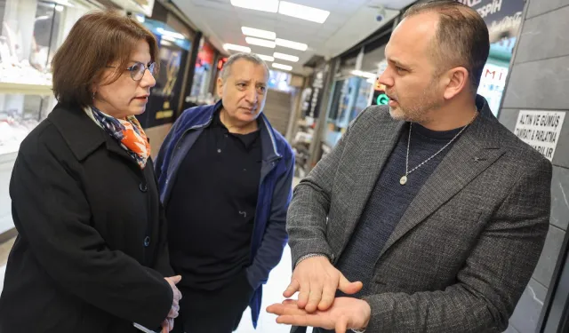 İstanbul Maltepe'de Başkan Köymen esnafla bir araya geldi