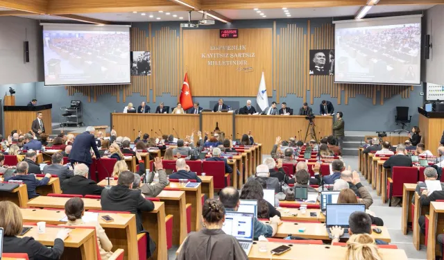 İzmir Basmane'de yapı yüksekliğine 84 metre sınırı