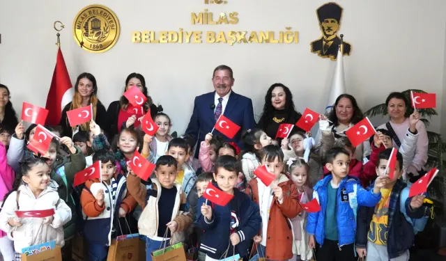 Muğla Milas'ta anaokulu öğrencileri yerel yönetimleri tanıdı