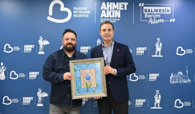 Balıkesir'de ebru sanatına icazet gururu