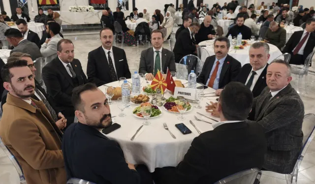 Bursa'da Başkan Yılmaz Evlad-ı Fatihan ile kardeşlik sofrasında