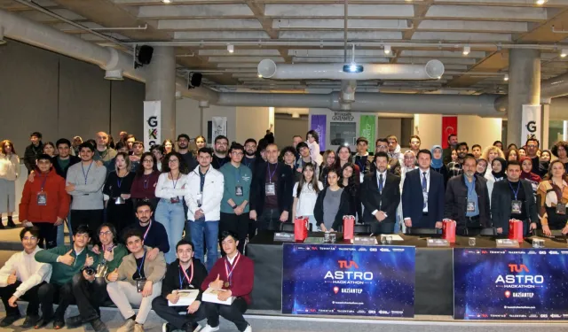 Gaziantep Bilim Merkezi'nde gençler birincilik için ter döktü