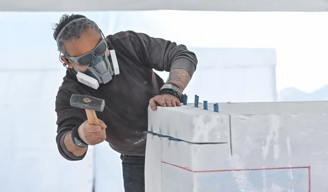 Marble İzmir'de mermer sanata dönüşüyor