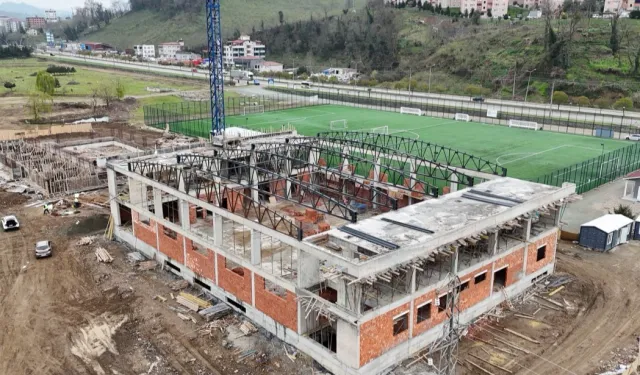 Ordu'da Eskipazar Spor Kompleksi inşaatı sürüyor