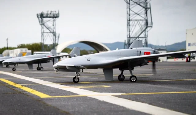 Baykar'dan yeni nesil İHA 'sivrisinek' görücüye çıkıyor