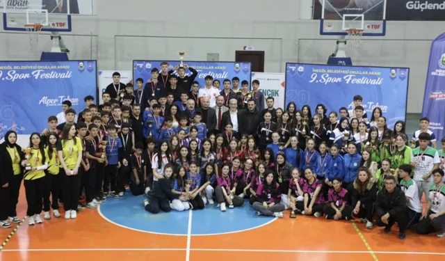 Bursa İnegöl'de puanlı atletizmde kupalar sahiplerini buldu