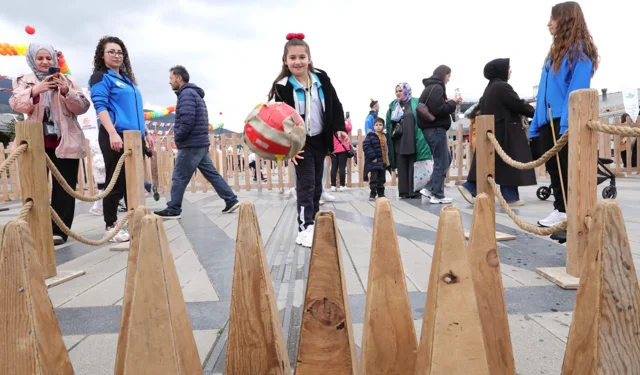 Bursa Osmangazi'de çocuklara özel meydan