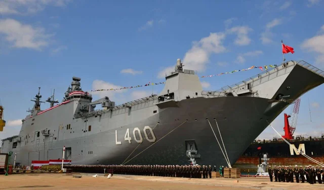 Deniz Kuvvetleri'nden 23 Nisan'da 23 limanda ziyaret