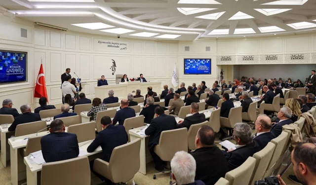 Gaziantep'ten Bakan Tekin'e 'fahri hemşehrilik' kararı