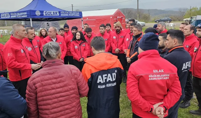 Gölcük'te GÖLAK eğitimleri sürdürüyor