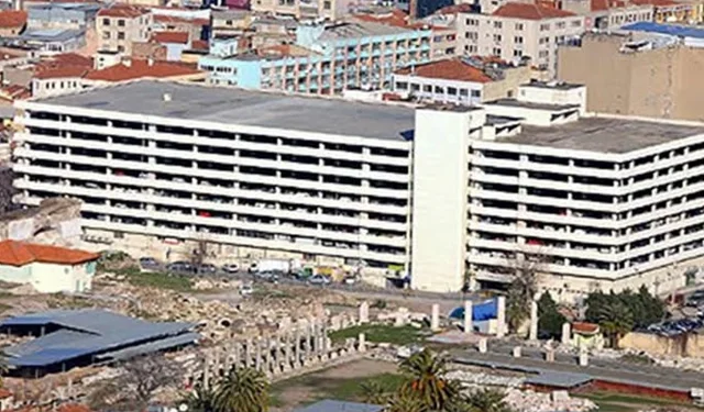 İzmir Büyükşehir'den Çankaya Otoparkı açıklaması: Hizmet zorunlu durduruldu!