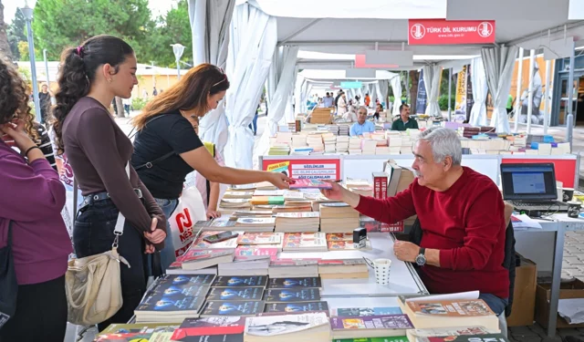 İzmir'de İZKİTAP günleri başlıyor