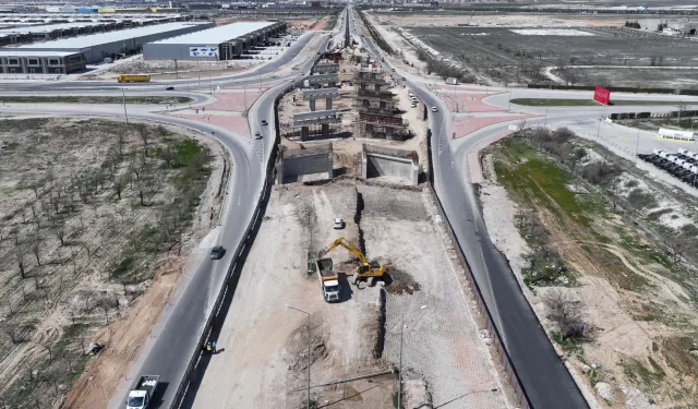 Konya'da TÜMOSAN Kavşağı'nda çalışmalar sürüyor