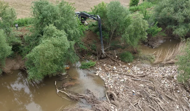 MASKİ'den Gediz ve Nif Çayı'na taşkın önlemi