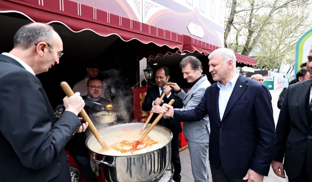 Sakarya'nın geleneksel kültürü ve lezzetleri hayran bıraktı