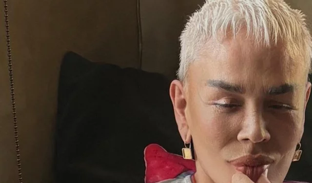 Sezen Aksu'dan yeni albüm: 'Biz de yeniden başlarız'