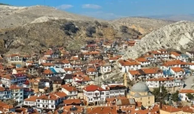 ABB UNESCO Mirasını kent gezileriyle tanıtıyor