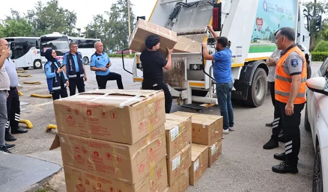 Antalya Otogarı'nda sağlıksız gıdaya geçit yok