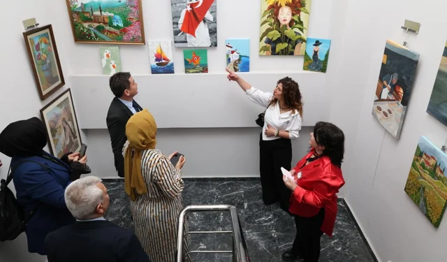 Bursa Osmangazi'de bir yıllık emek sergiye taşındı