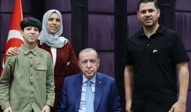 Cumhurbaşkanı Erdoğan, Gazzeli Ebu Cezer ve ailesini kabul etti