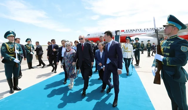 Cumhurbaşkanı Erdoğan Türkistan'da