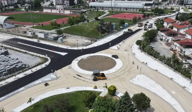 Denizli'de riskli kavşakta güvenli ulaşım adımı