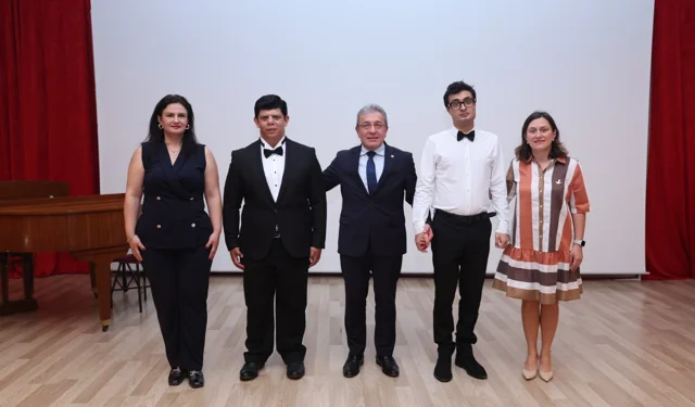 Engelsiz Üniversite Ödülleri DEÜ'de sahiplerini buldu