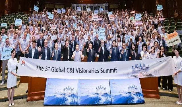 Huawei, farklı sektörlerde daha yeşil bir geleceği şekillendiren 3. Küresel C&I Vizyonerler Zirvesine ev sahipliği yapıyor