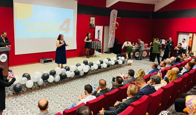 İletişim öğrencileri sektör temsilcileriyle buluştu