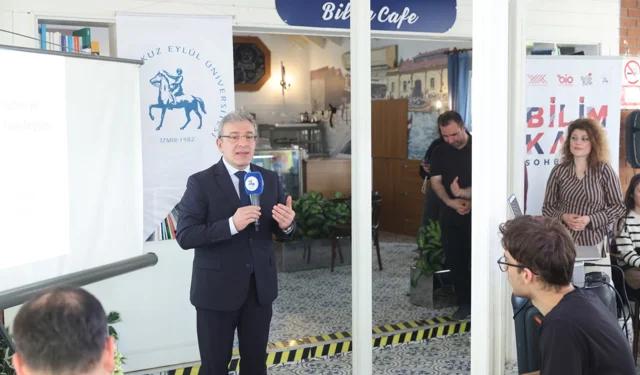 Türklerin en eski yazılı belgeleri konuşuldu