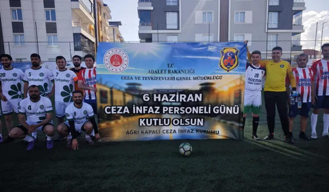 Ağrı'da kurumlararası turnuvada Cezaevi'nden anlamlı pankart