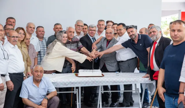 Bursa'da şehit ve gazi babalarına Büyükşehir'den anlamlı ziyaret