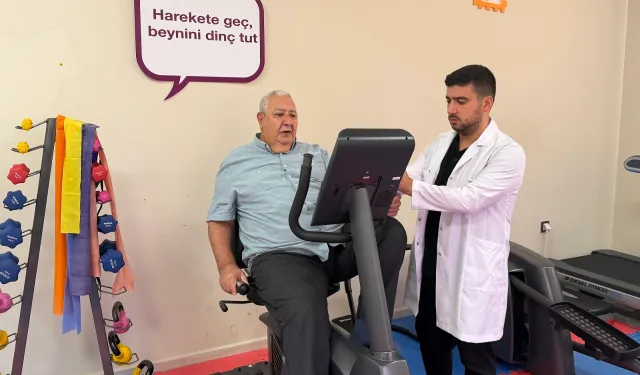 Gaziantep'te Mehmet amca, Alzheimer Merkezi'nde hayata döndü