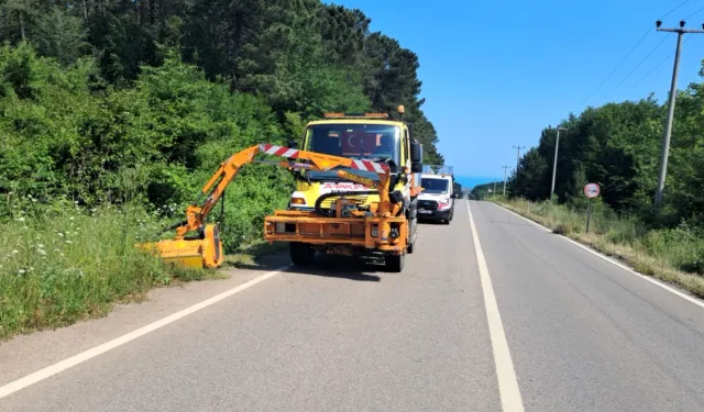 Kocaeli Kandıra'da yollar yaz sezonuna hazırlanıyor