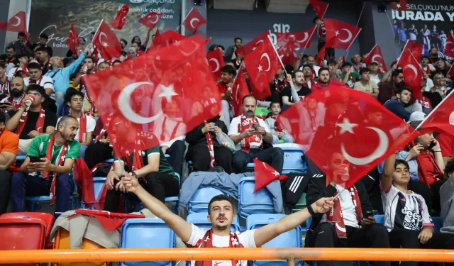 Konya Selçuklu da 'dev' heyecan yaşadı