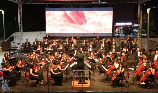 Muğla'da sanatseverlere çifte konser