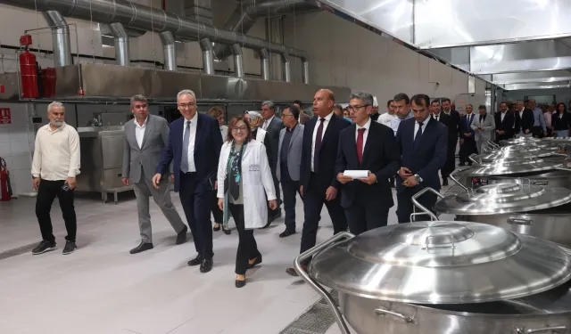 Gaziantep'te modern aşevi hizmete girdi