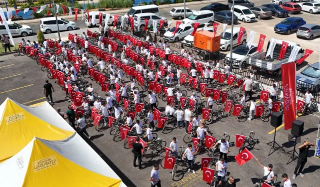 Gaziantep'te Yaz Kur'an Kursu öğrencilerine bisikletli ödül
