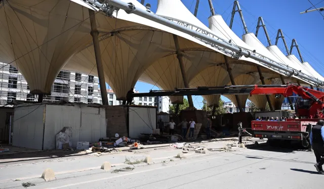Malatya'da konteynerler kaldırılıyor