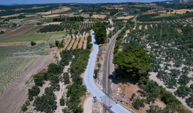 Manisa Soma'da mahalle yollarına ikinci kat asfalt